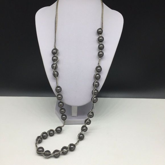 LOFT Jewelry - Ann Taylor Loft Caged Faux Pearl Beaded Necklace